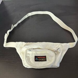 Everest Original Top Sports White Fanny Pack/Waist Pack